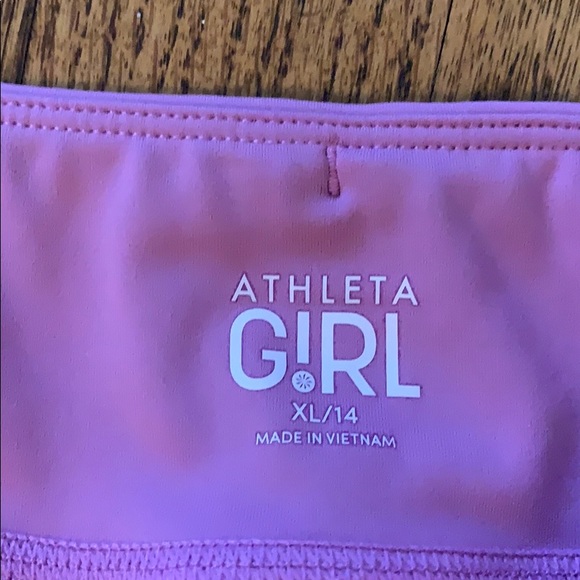 Athletes girl pink leggings! - Picture 5 of 5